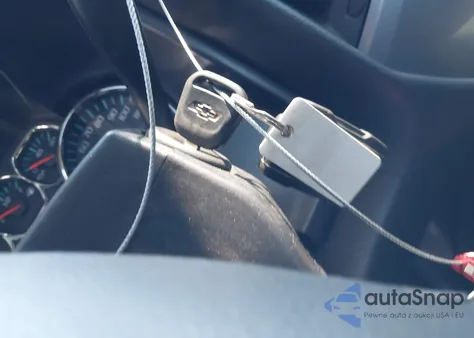 2015 Chevrolet Silverado 1500 1Lt из США, поврежденный, VIN 1GCVKREC3FZ207476